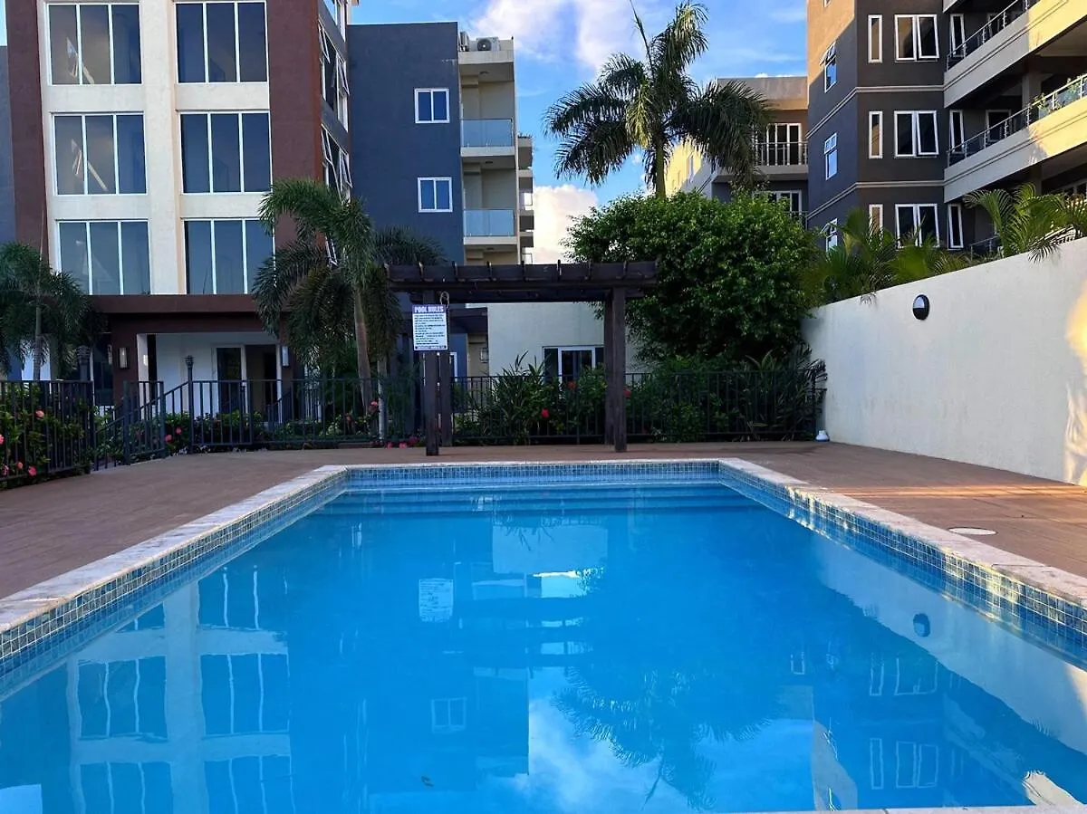 아파트 Modern And Cozy 1Br Condo In Kgn 킹스톤
