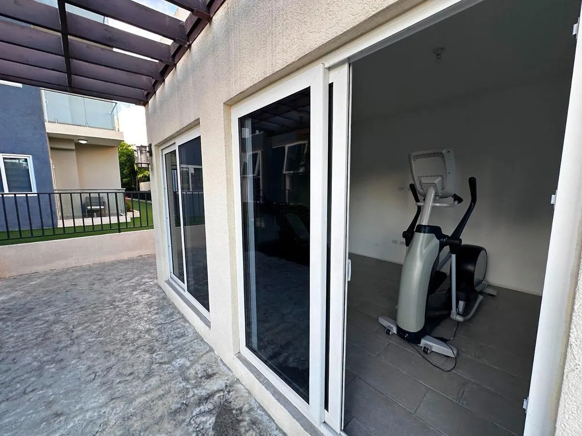 Modern And Cozy 1Br Condo In Kgn 킹스톤